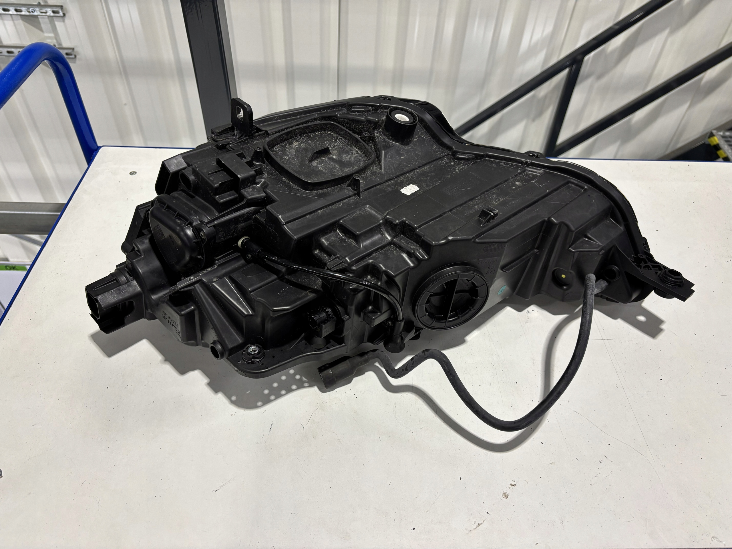 světlomet Audi A3 FULL LED 8y0 Europa pravá 8y0941012 originál, dovoz Skladem v EU — foto 4 z 5