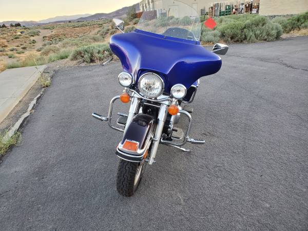 2007 Harley-Davidson, dovoz USA — foto 3 z 5