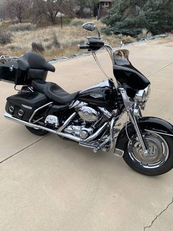2007 Harley-Davidson, dovoz USA — foto 3 z 12