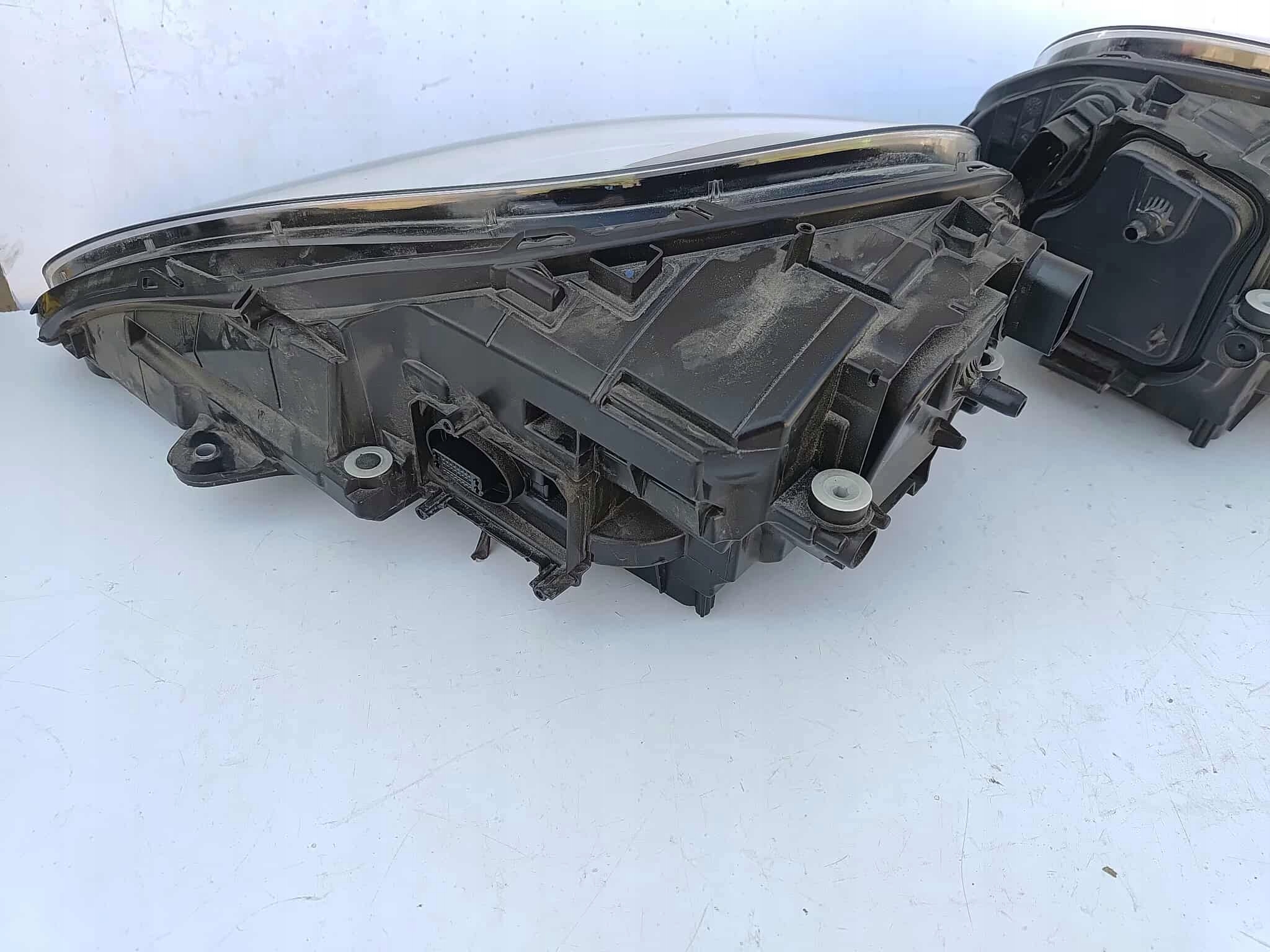 Porsche Macan 95b Lift levý světlomet pravá přední Matrix 5973, dovoz Skladem v EU — foto 12 z 16