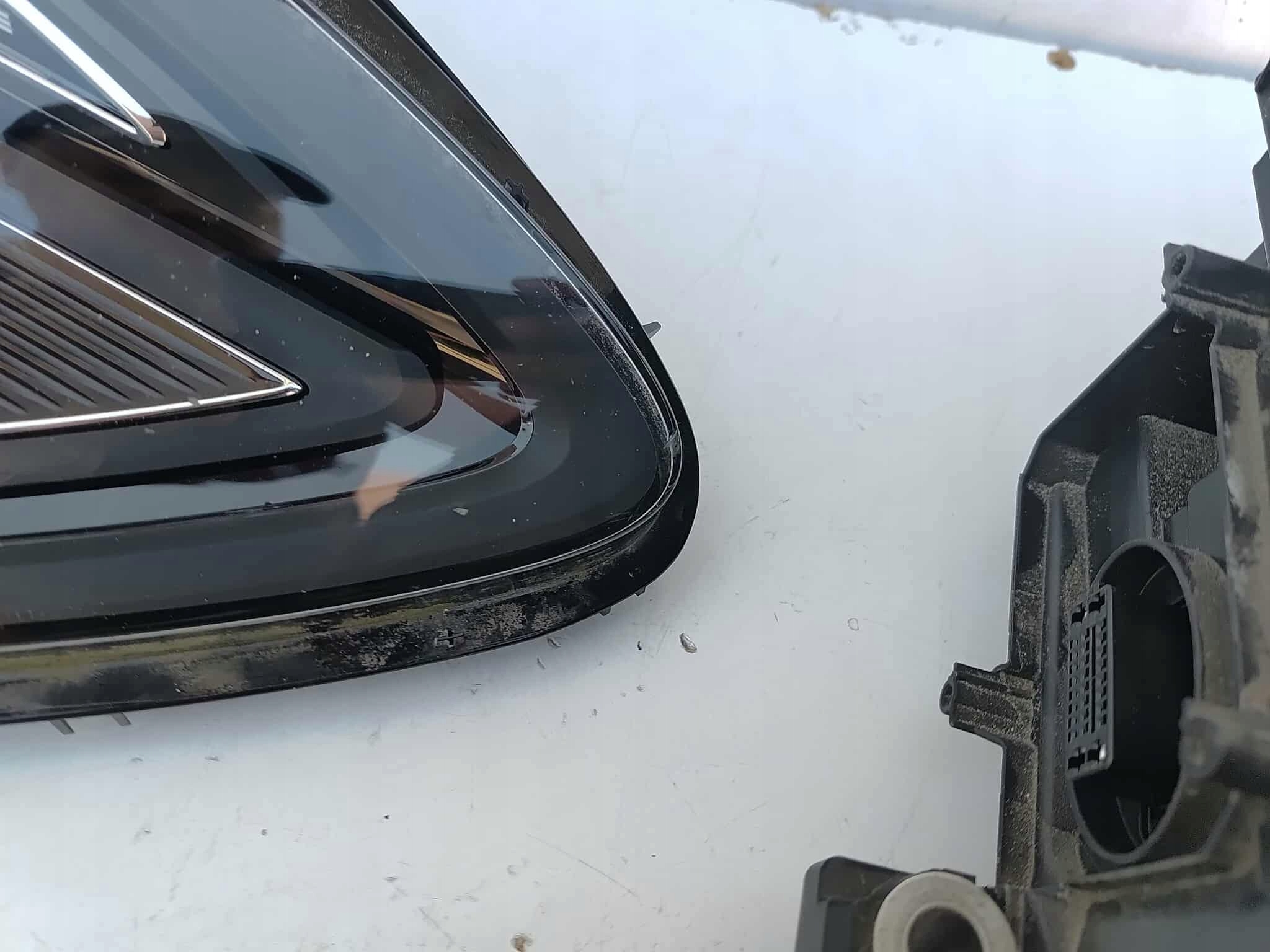 Porsche Macan 95b Lift levý světlomet pravá přední Matrix 5973, dovoz Skladem v EU — foto 8 z 16
