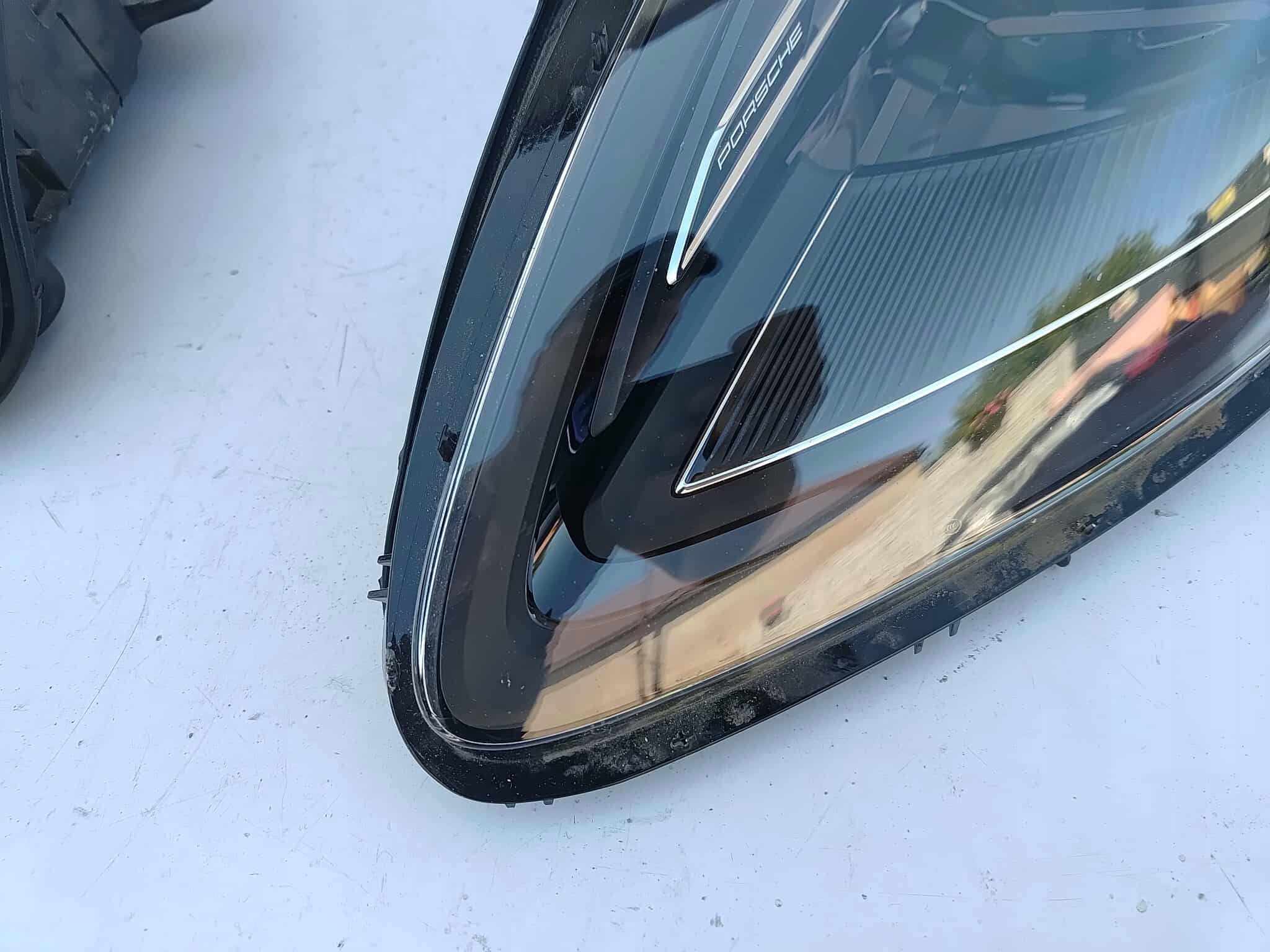 Porsche Macan 95b Lift levý světlomet pravá přední Matrix 5973, dovoz Skladem v EU — foto 9 z 16