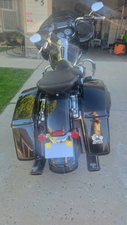 2015 Harley-Davidson, dovoz USA — foto 4 z 9