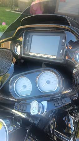 2015 Harley-Davidson, dovoz USA — foto 5 z 9