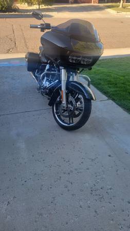 2015 Harley-Davidson, dovoz USA — foto 7 z 9
