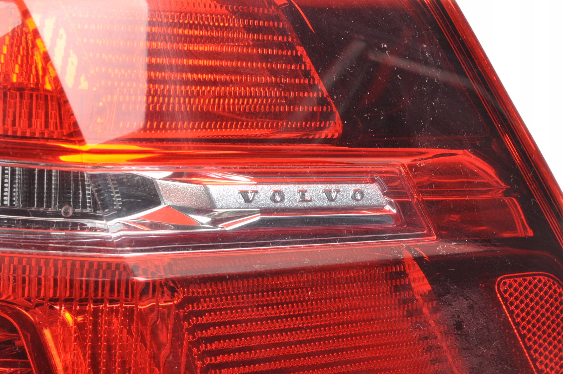 světlomet zadní Volvo LED dedykowana pravá europejska z zarówkami, dovoz Skladem v EU — foto 2 z 10