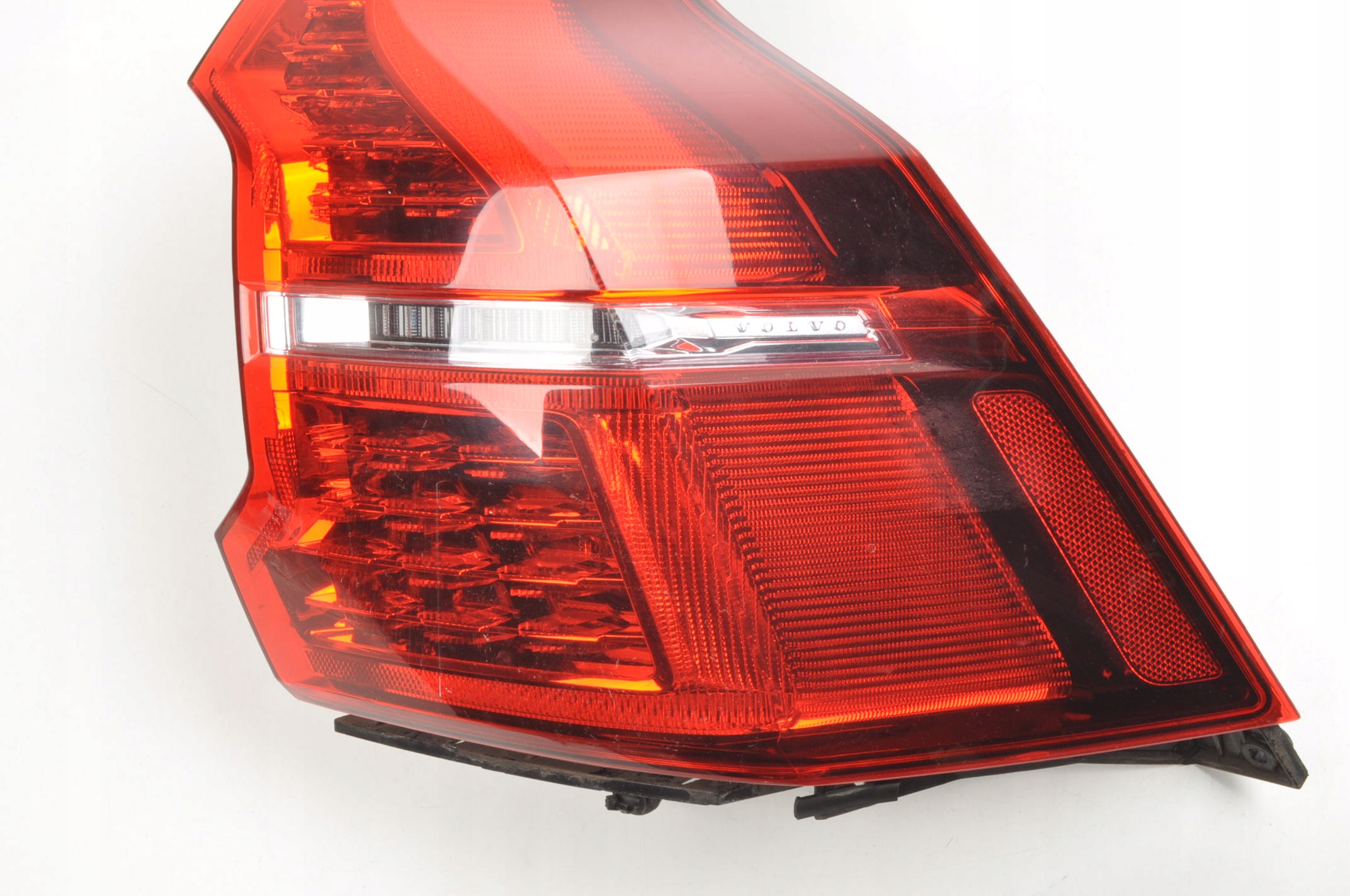 světlomet zadní Volvo LED dedykowana pravá europejska z zarówkami, dovoz Skladem v EU — foto 6 z 10