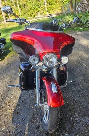 2009 Harley-Davidson, dovoz USA — foto 4 z 4