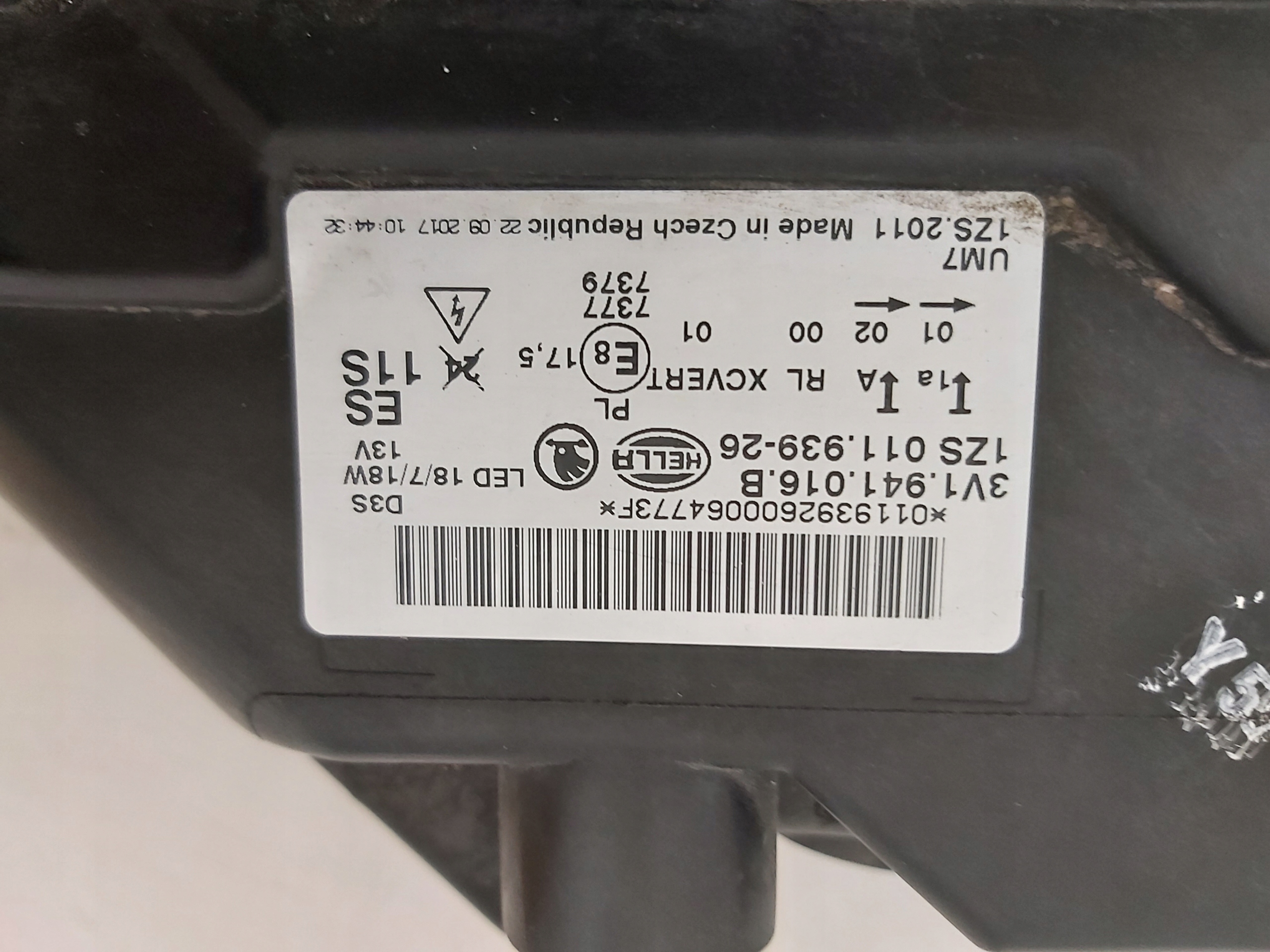 světlomet pravá Skoda Superb Iii 3 3v1941016b Eu., Skladem v EU — foto 5 z 6
