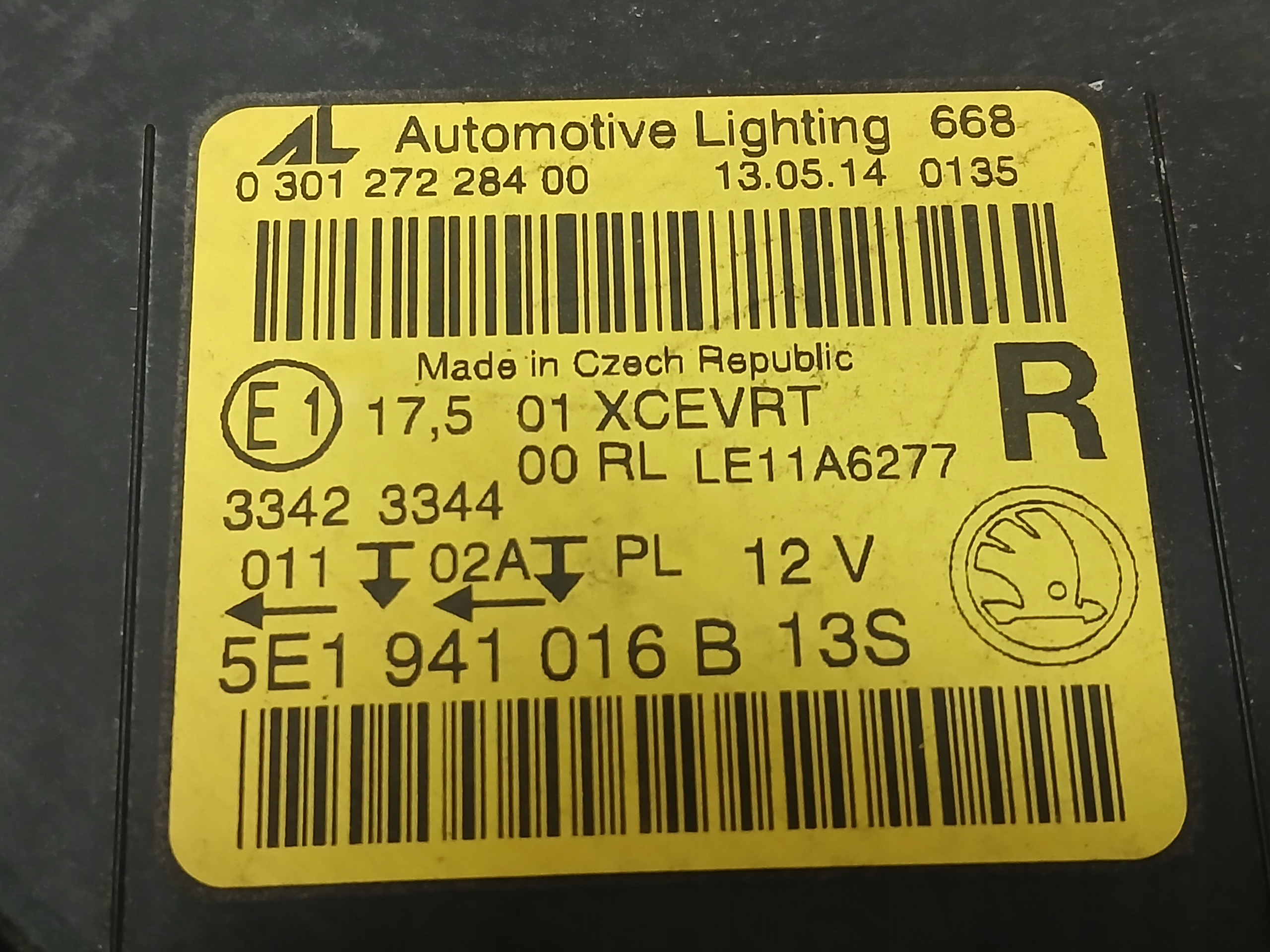 Přední světlomet Skoda OE ksenonowa LED pravá elektrická evropská, Skladem v EU — foto 3 z 3