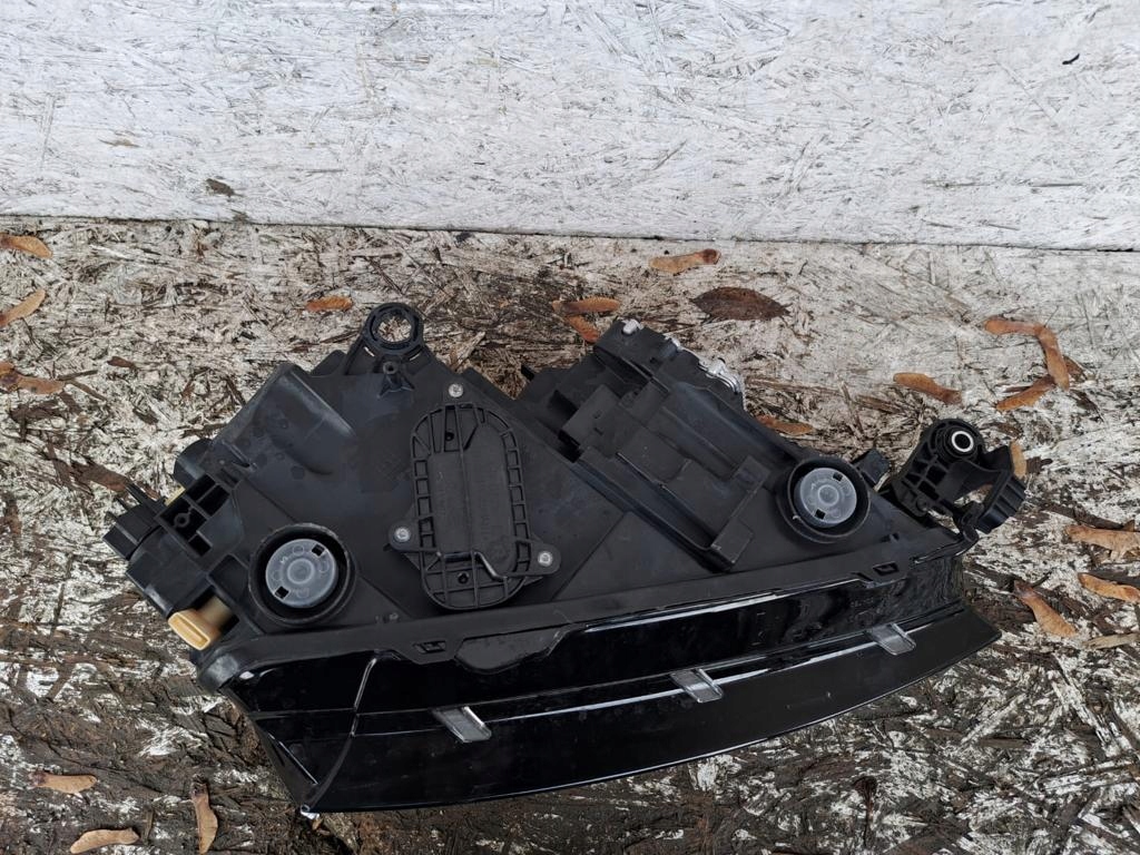 Skoda Scala světlomet pravá Crystal originál, Skladem v EU — foto 5 z 12