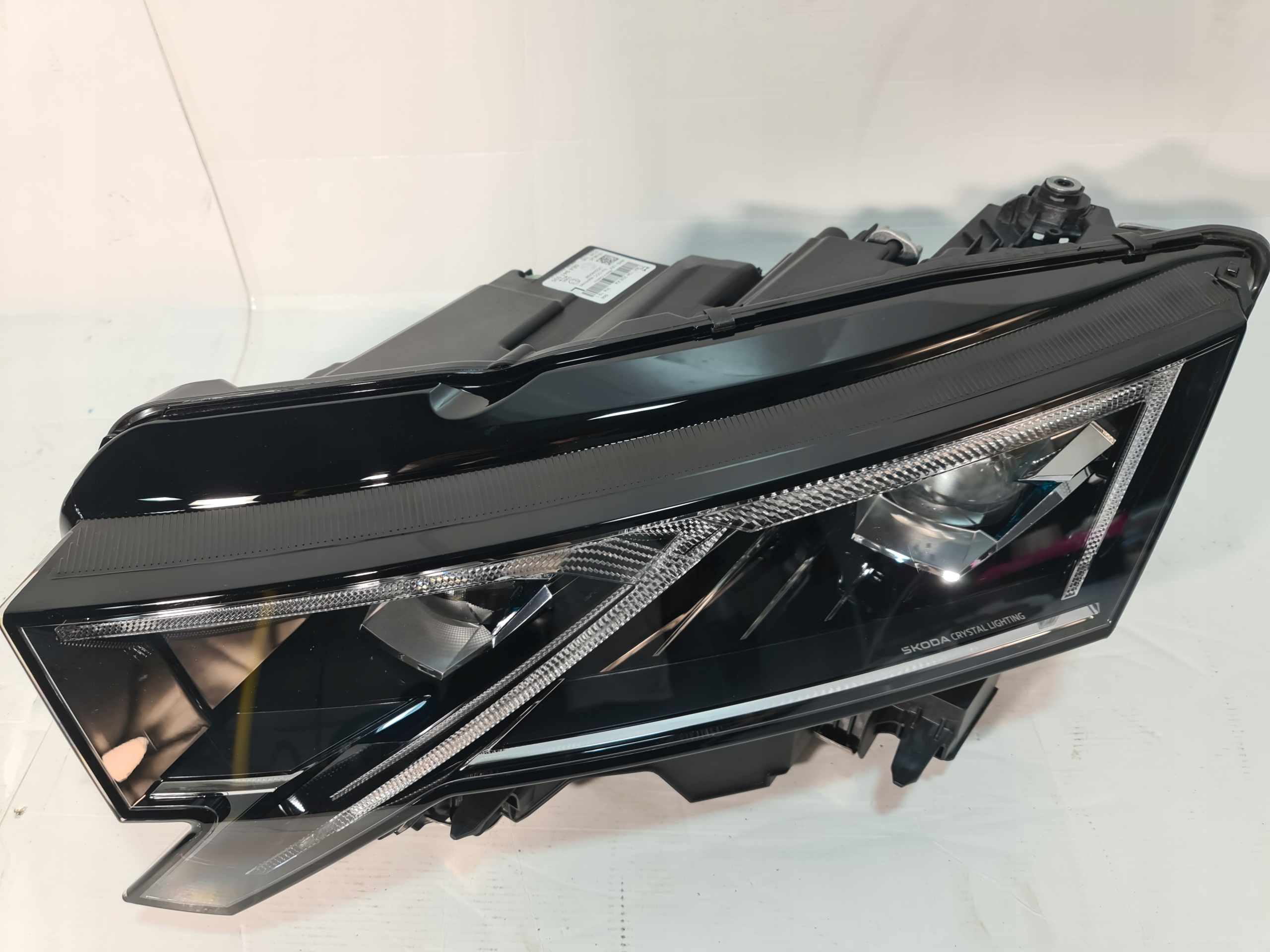 světlomet přední levá Skoda Octavia Iv 4 FULL LED Lift 5e4941035, dovoz Skladem v EU — foto 4 z 15