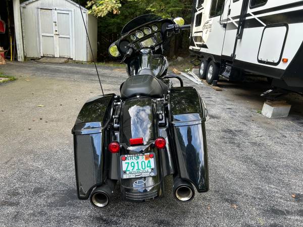 2018 Harley-Davidson, dovoz USA — foto 5 z 5