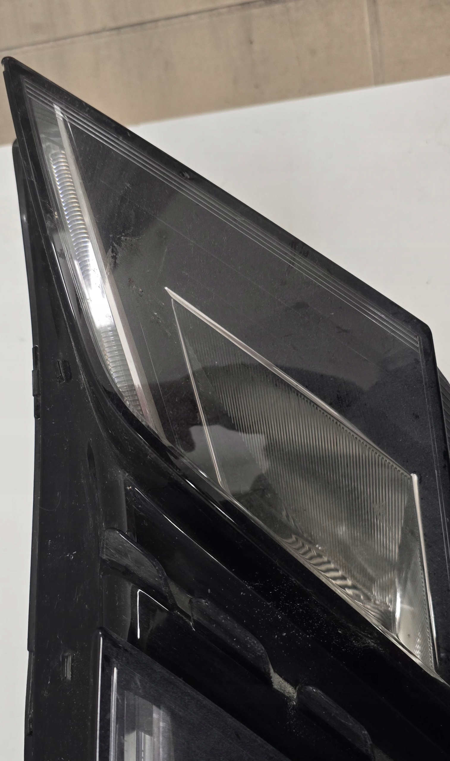 Skoda Octavia III Lift levá světlomet přední full led, dovoz Skladem v EU — foto 2 z 5