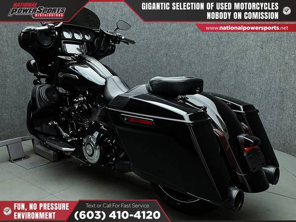 2016 Harley-Davidson, dovoz USA — foto 2 z 12