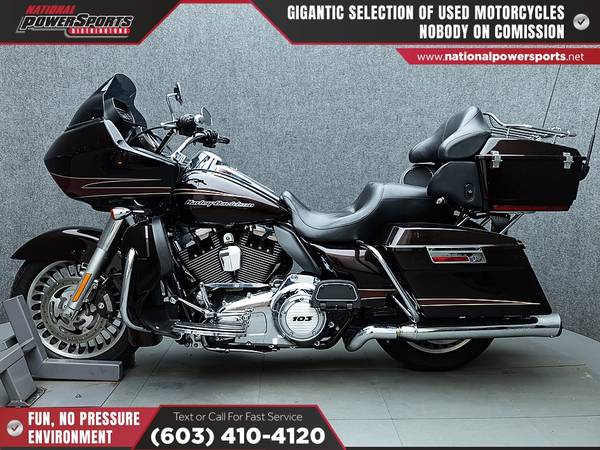 2011 Harley-Davidson, dovoz USA — foto 3 z 12