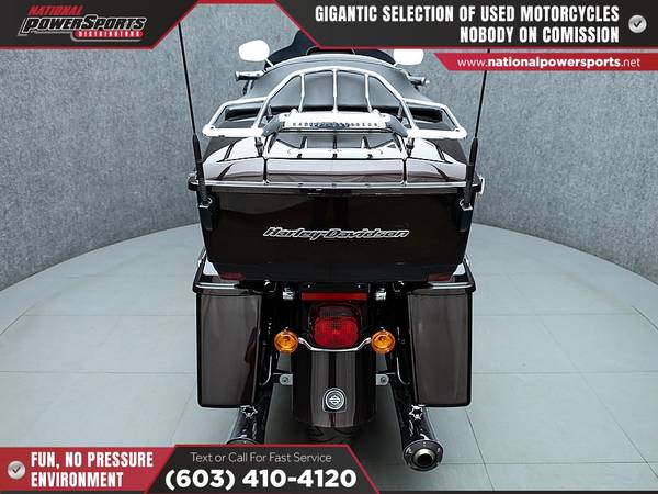 2011 Harley-Davidson, dovoz USA — foto 8 z 12