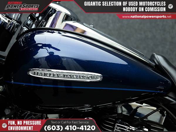 2012 Harley-Davidson, dovoz USA — foto 11 z 12