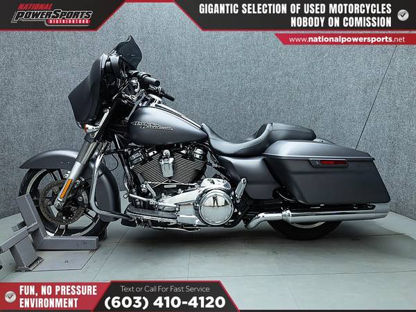 2017 Harley-Davidson, dovoz USA — foto 3 z 12