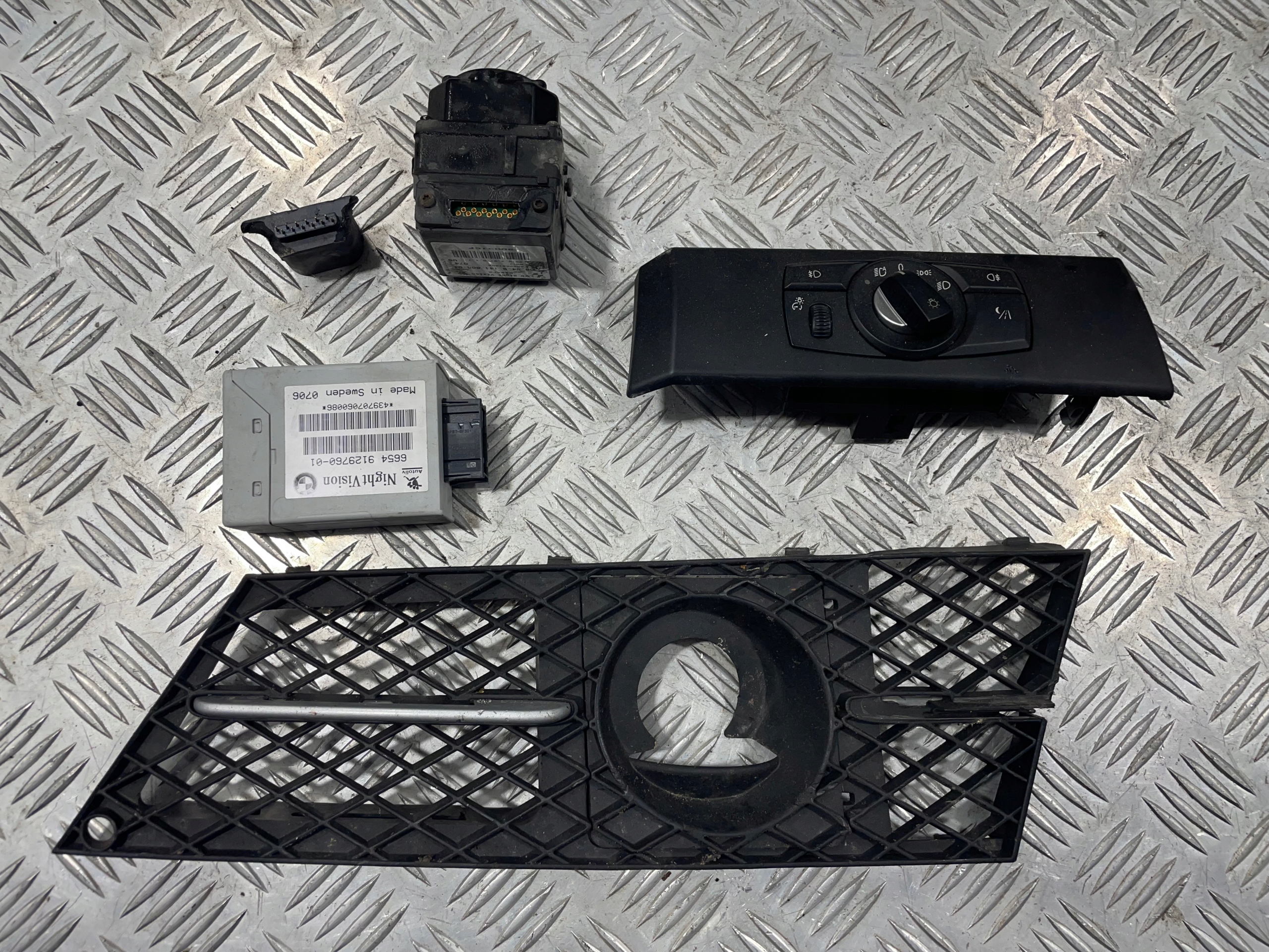 Night Vision Kamera Modul komplet BMW E60 E61, Skladem v EU — foto 1