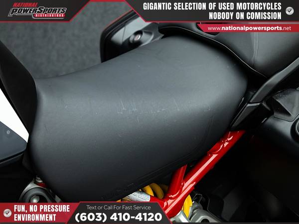 2022 Ducati, dovoz USA — foto 11 z 12