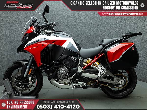 2022 Ducati, dovoz USA — foto 3 z 12
