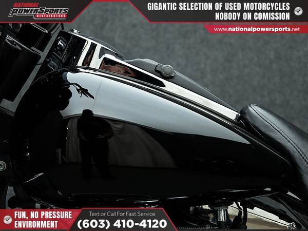 2004 Harley-Davidson, dovoz USA — foto 11 z 12