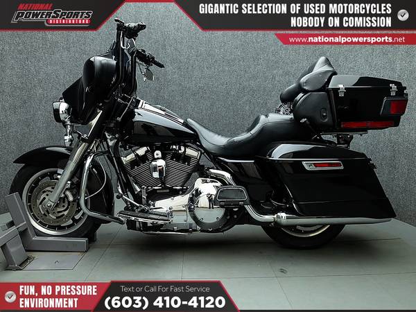 2004 Harley-Davidson, dovoz USA — foto 3 z 12