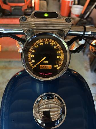 2002 Harley-Davidson, dovoz USA — foto 5 z 8
