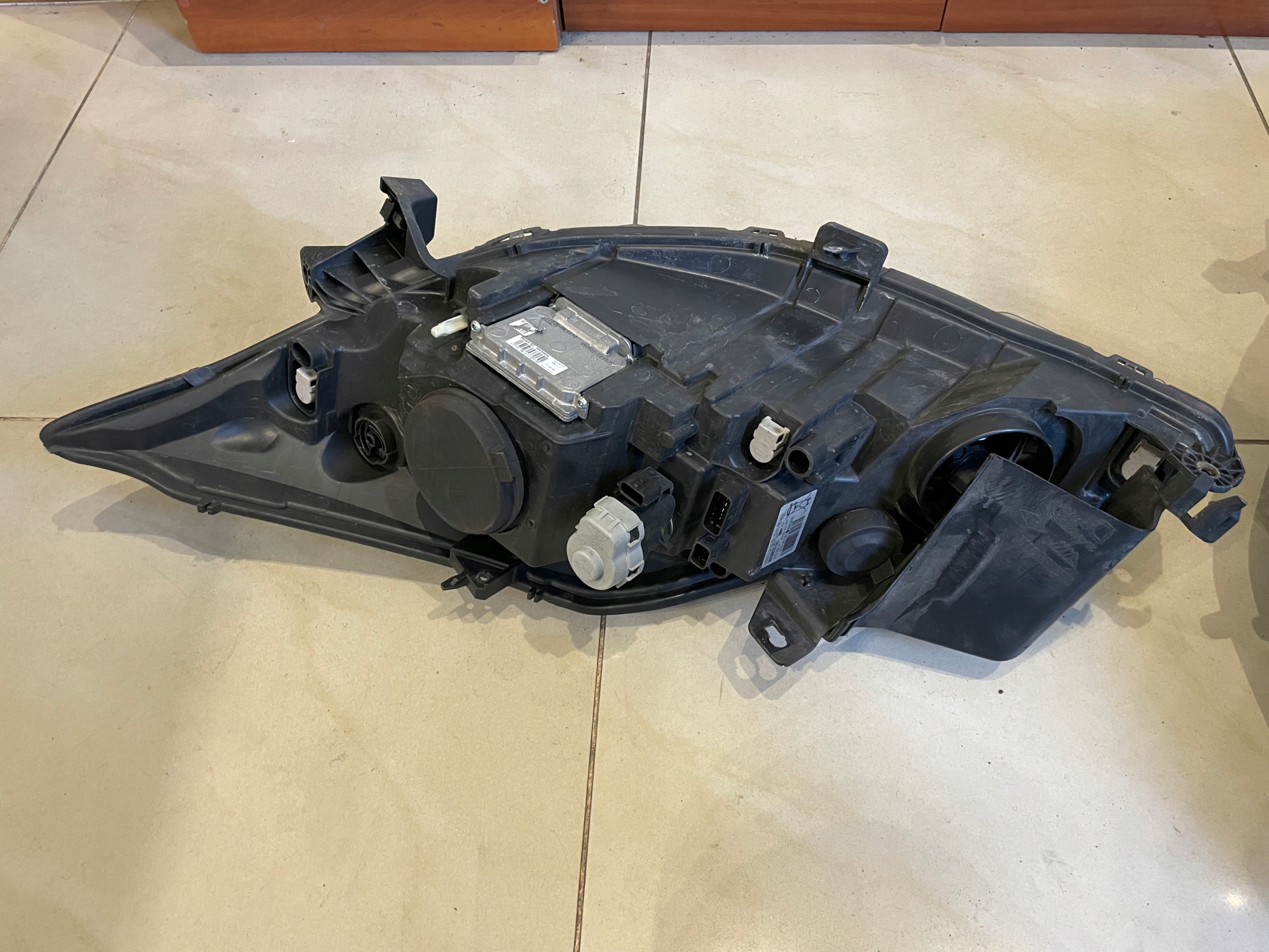 světlomet světlomety Laguna Iii Coupe Bixenon, Skladem v EU — foto 5 z 8