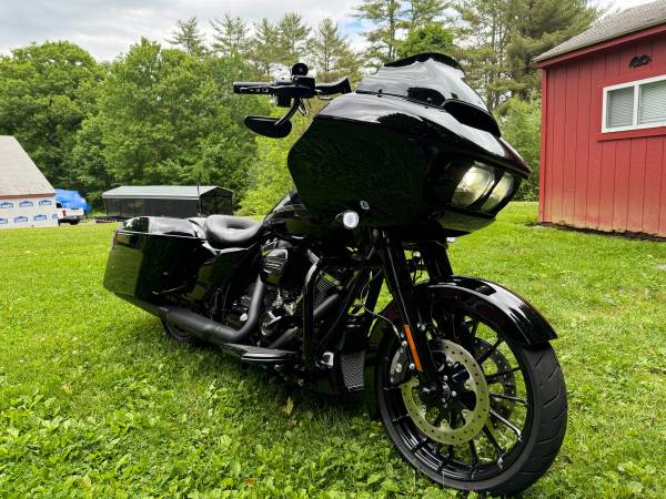 2018 Harley-Davidson, dovoz USA — foto 2 z 5