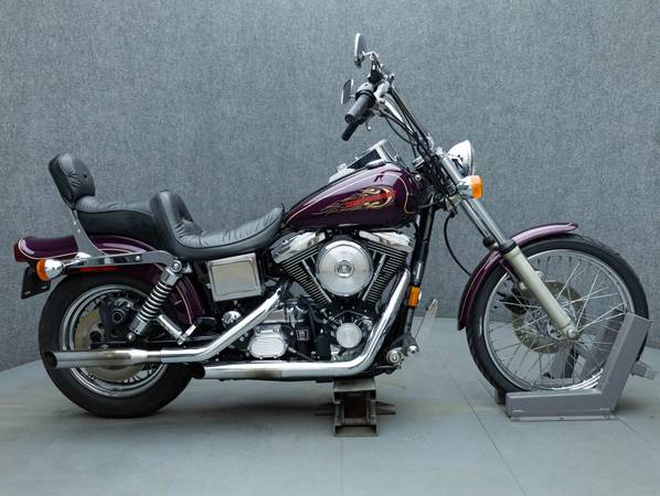 1997 Harley-Davidson, dovoz USA — foto 2 z 3