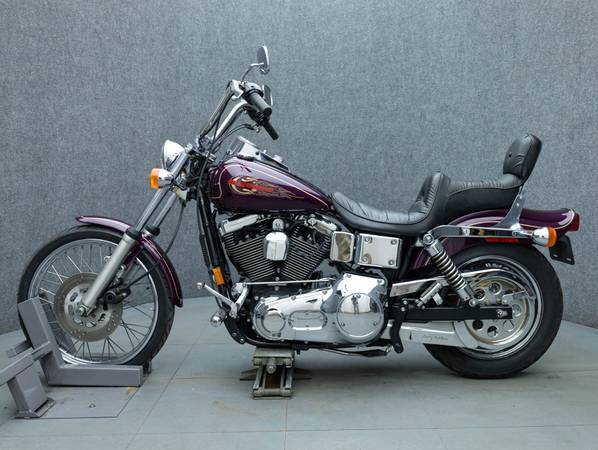 1997 Harley-Davidson, dovoz USA — foto 3 z 3