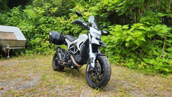 2013 Ducati, dovoz USA — foto 4 z 5