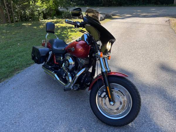 2011 Harley-Davidson, dovoz USA — foto 2 z 2