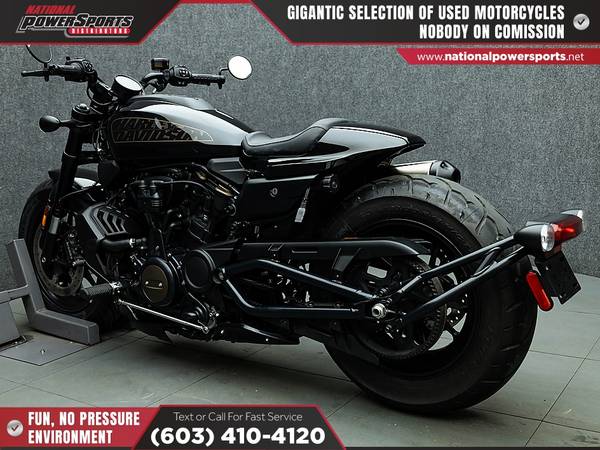 2021 Harley-Davidson, dovoz USA — foto 2 z 12