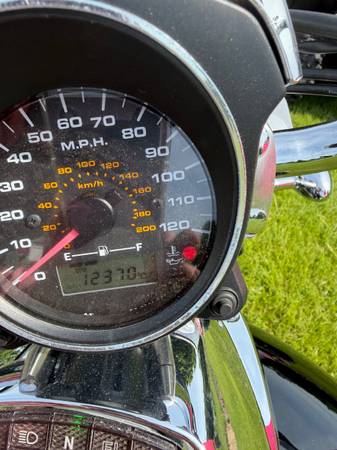 2007 Suzuki, dovoz USA — foto 3 z 5
