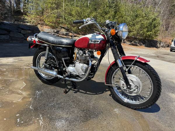 Triumph, dovoz USA — foto 11 z 12