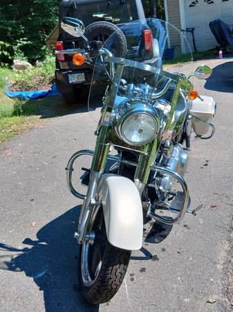 2014 Harley-Davidson, dovoz USA — foto 5 z 10