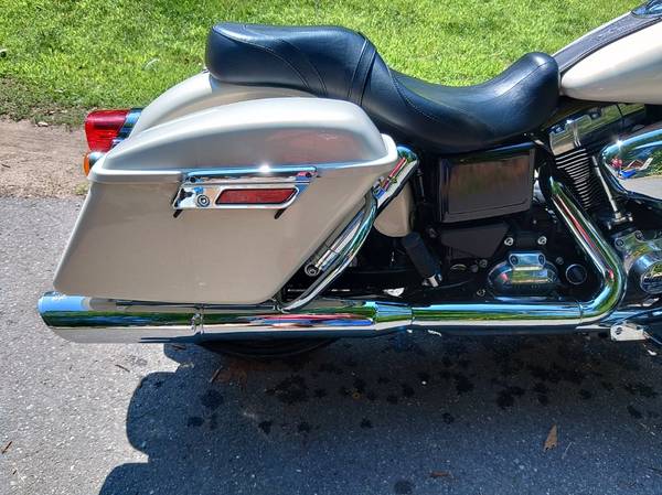 2014 Harley-Davidson, dovoz USA — foto 7 z 10