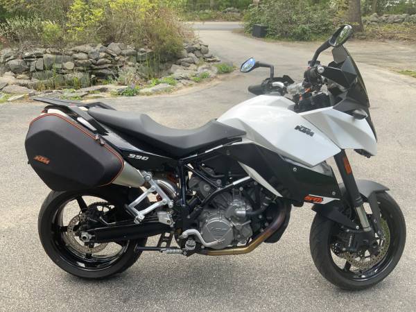 2011 KTM, dovoz USA — foto 2 z 12