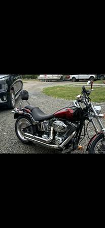 2007 Harley-Davidson, dovoz USA — foto 2 z 3