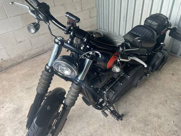 Harley-Davidson, dovoz USA — foto 2 z 12