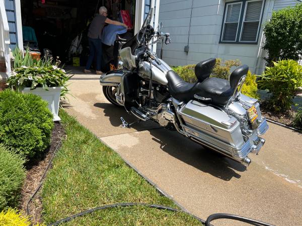 Harley-Davidson, dovoz USA — foto 4 z 5