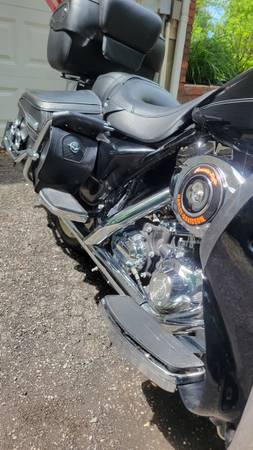 2008 Harley-Davidson, dovoz USA — foto 10 z 11