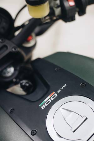 Ducati, dovoz USA — foto 6 z 7