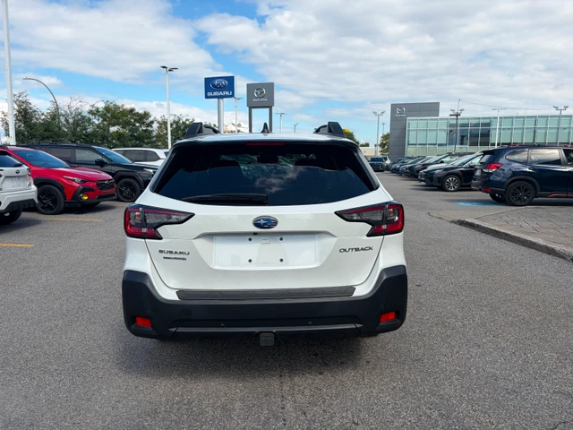 2024 Subaru Outback Touring, bílá, 25 km, dovoz Kanada — foto 6 z 15