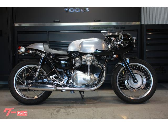 カワサキ W650, 13 500 km, dovoz Japonsko — foto 1 カワサキ W650, 13 500 km, dovoz Japonsko — foto 1