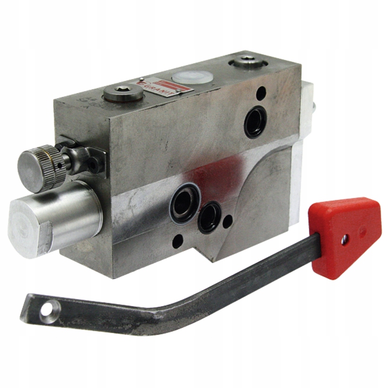 Hydraulický rozvaděč 70L/min M18 na DEUTZ FAHR DX D 02333730, Skladem v EU — foto 1