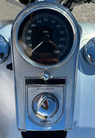 2003 Harley-Davidson, dovoz USA — foto 10 z 11